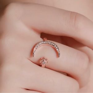 🆕 NEW Star and Moon Adjustable Ring ✨🌙